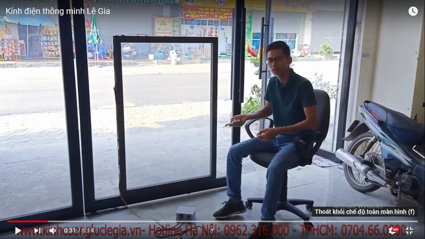 Kính điện thông minh Lê Gia